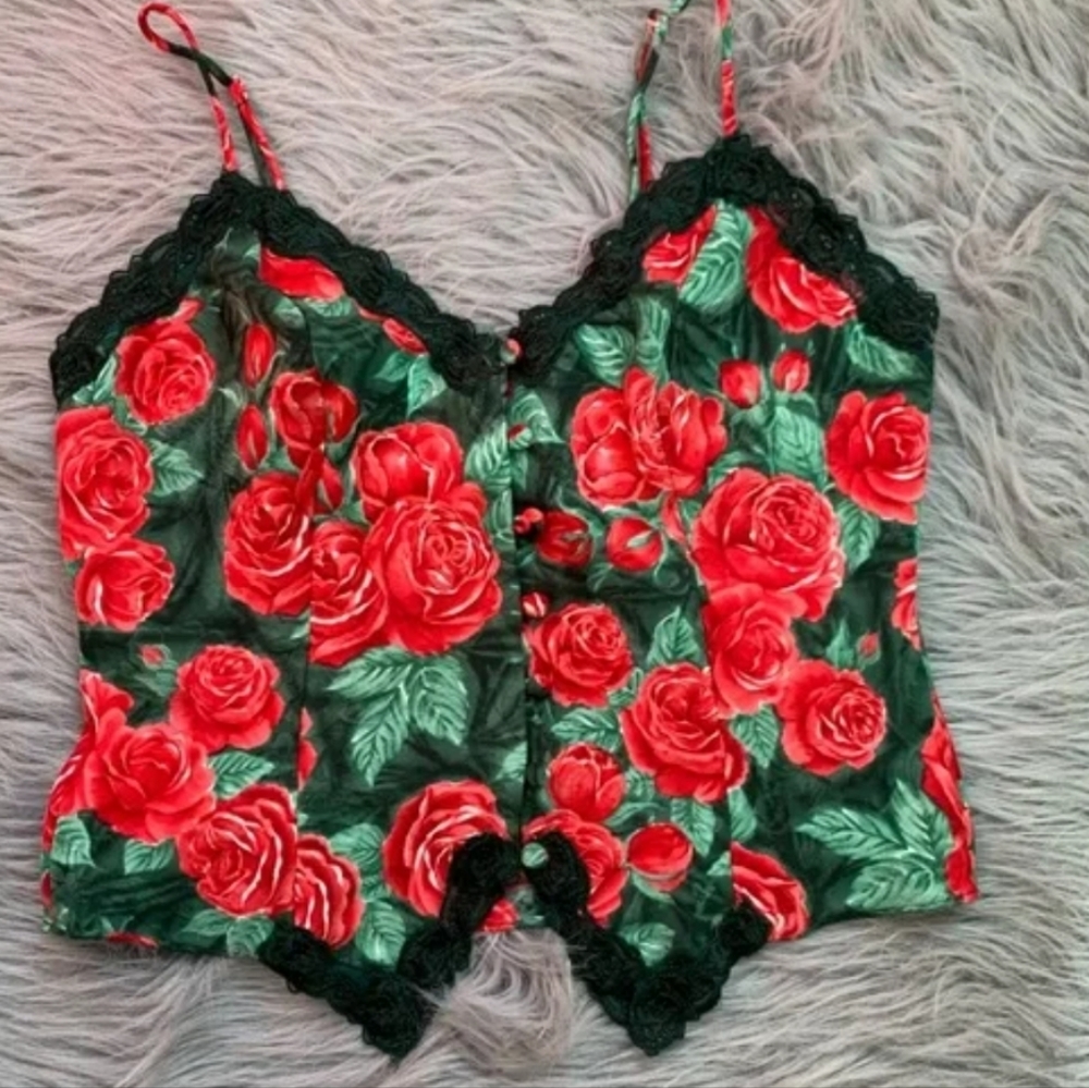 5 FOR $25 Victoria's Secret Vintage 80's Floral Lace Cami - Picture 2 of 8